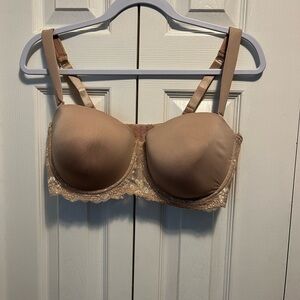 Kathy Ireland size 40D underwire bra